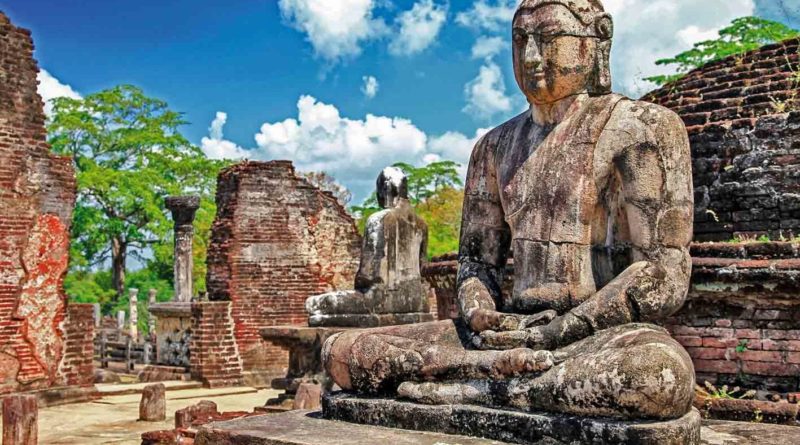 srilanka buddha polonnaruwa 1417x1000 2