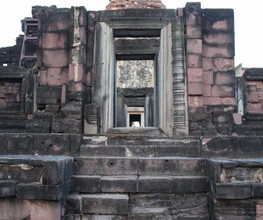 017 Entrance to the Central Pagoda Thumb
