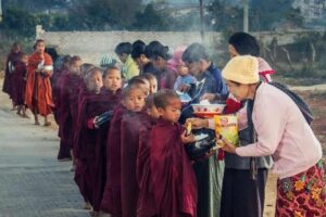 Anh Myanmar Theravada 104 1