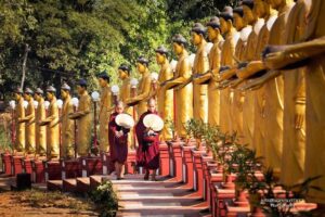 Anh Myanmar Theravada 118