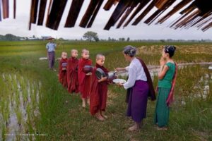 Anh Myanmar Theravada 31 2