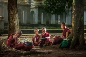 Anh Myanmar Theravada 614