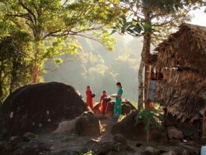 Anh Myanmar Theravada 643